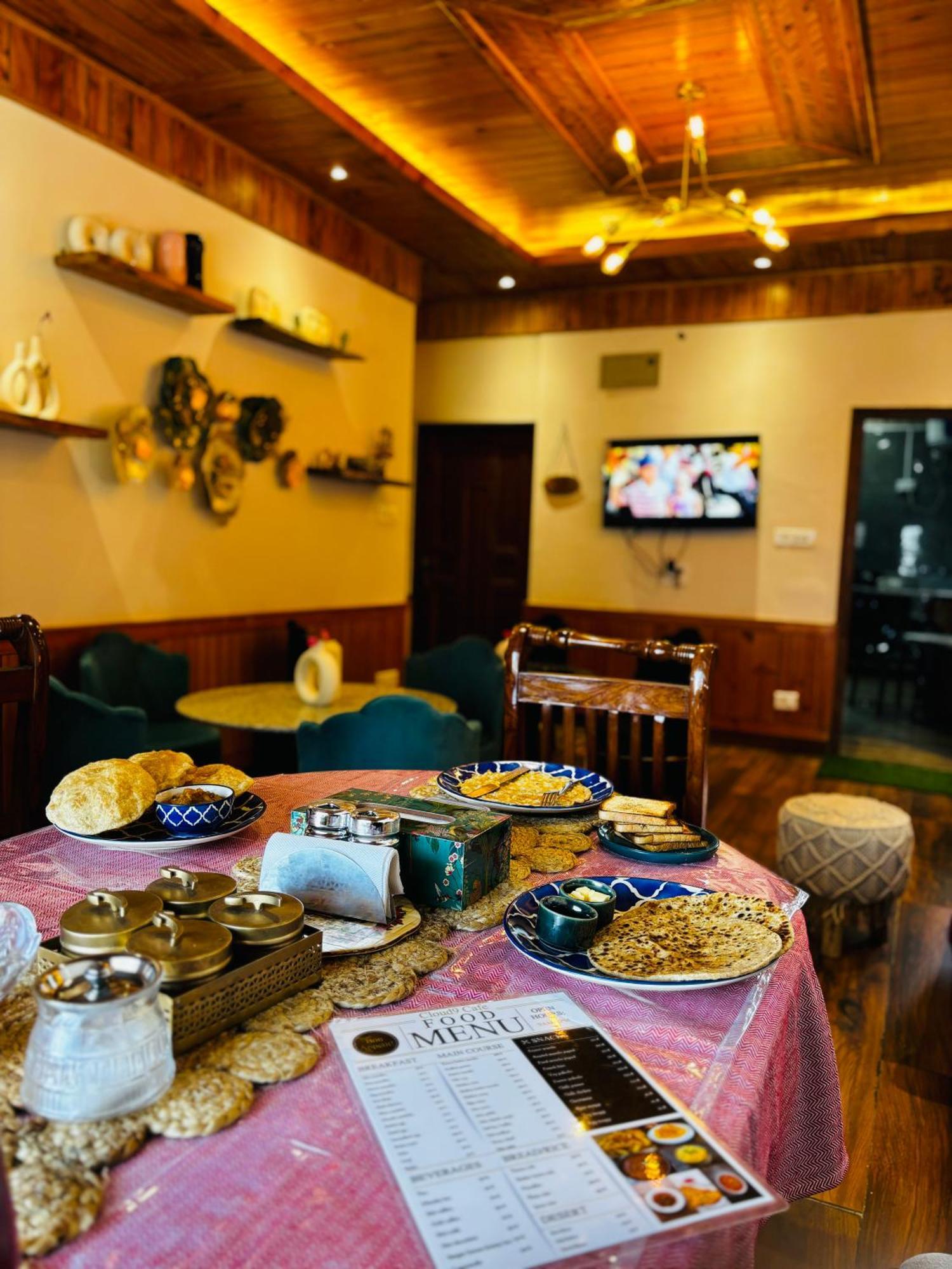 Hilly Horizon Bnb Kufri Cheog Ngoại thất bức ảnh